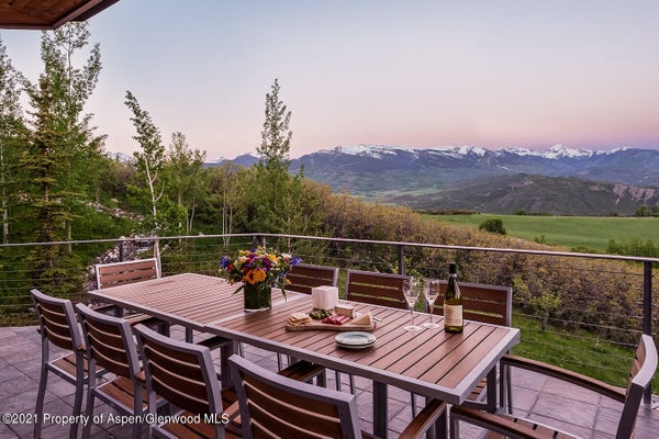 572 N STARWOOD DR, ASPEN, CO 81611 - Image e42357bf519e689bb367a53a3d1992da/136124780
