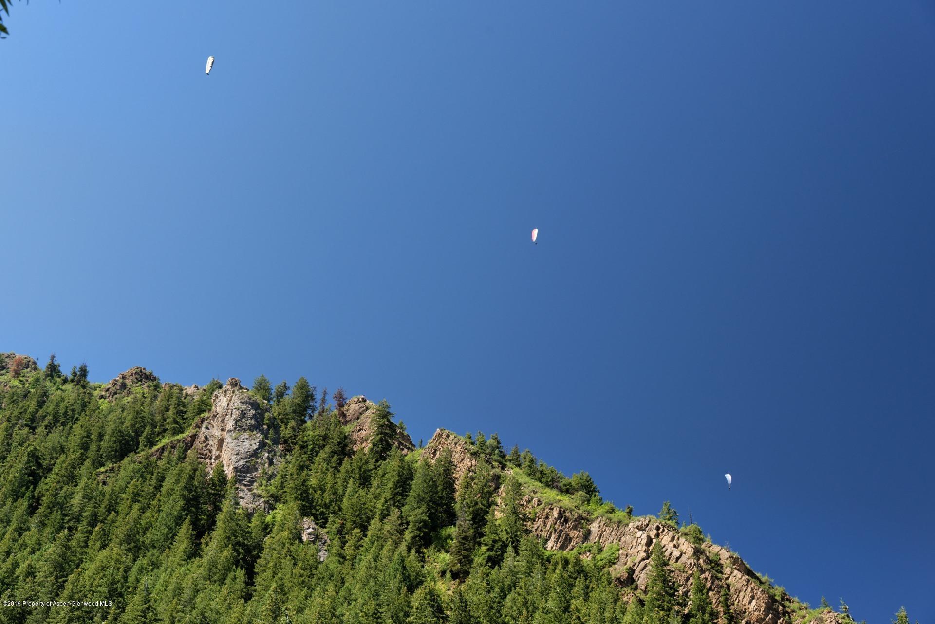 Aspen, Colorado 81611, United States, 3 Bedrooms Bedrooms, ,4 BathroomsBathrooms,Residential,Active,75560