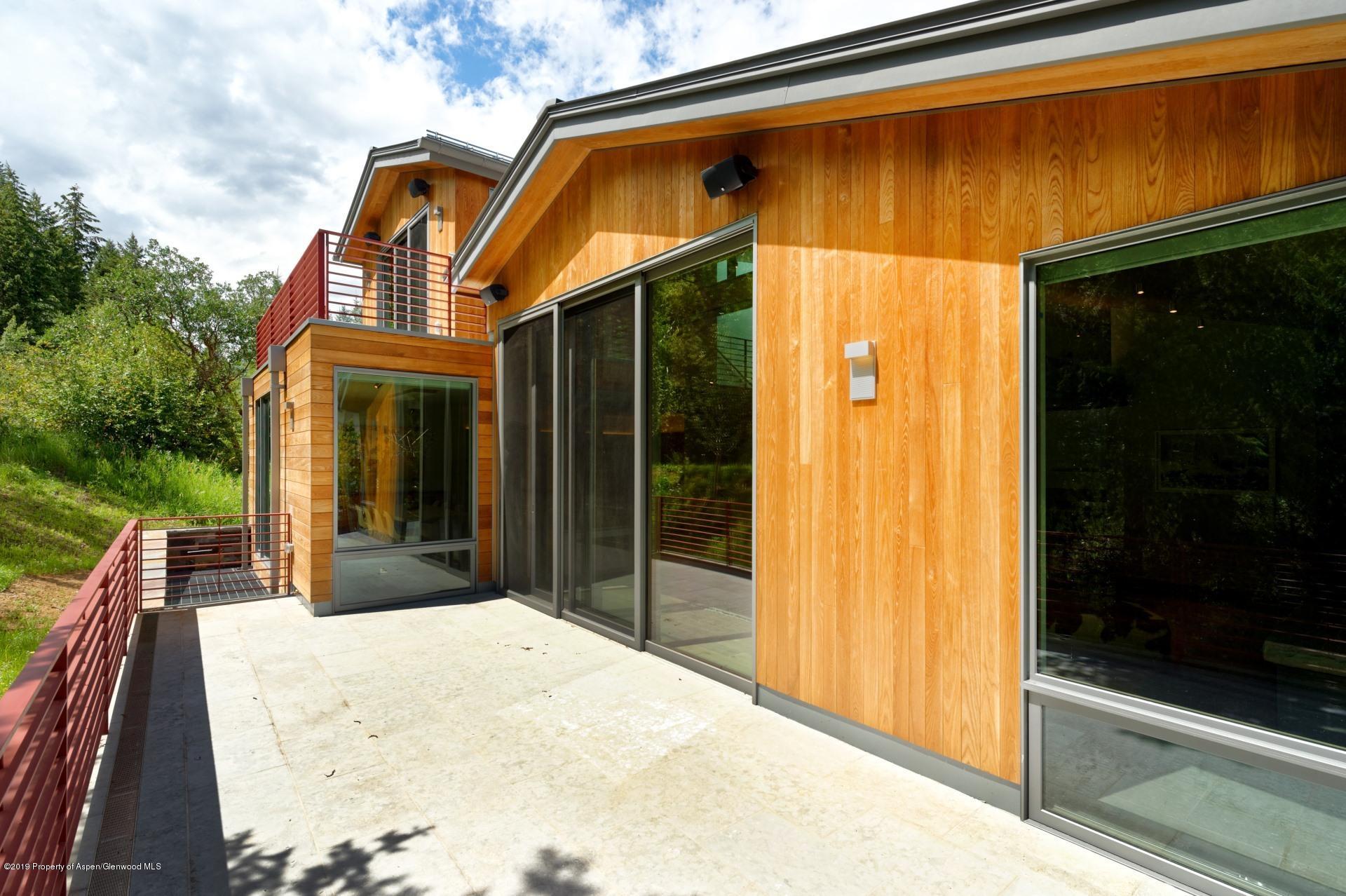 Aspen, Colorado 81611, United States, 3 Bedrooms Bedrooms, ,4 BathroomsBathrooms,Residential,Active,75560