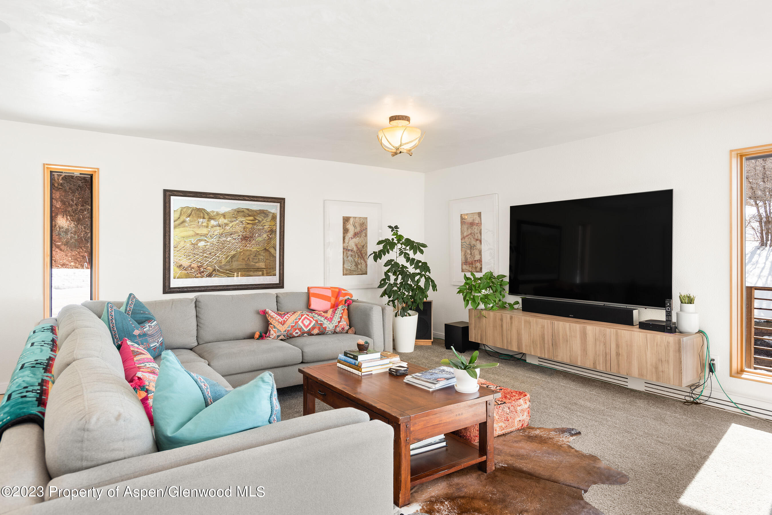 Snowmass, Colorado 81654, United States, 5 Bedrooms Bedrooms, ,5 BathroomsBathrooms,Residential,Active,74079