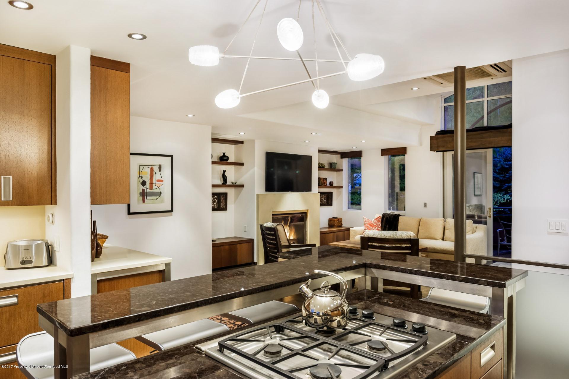 Aspen, Colorado 81611, United States, 3 Bedrooms Bedrooms, ,4 BathroomsBathrooms,Residential,Active,75567