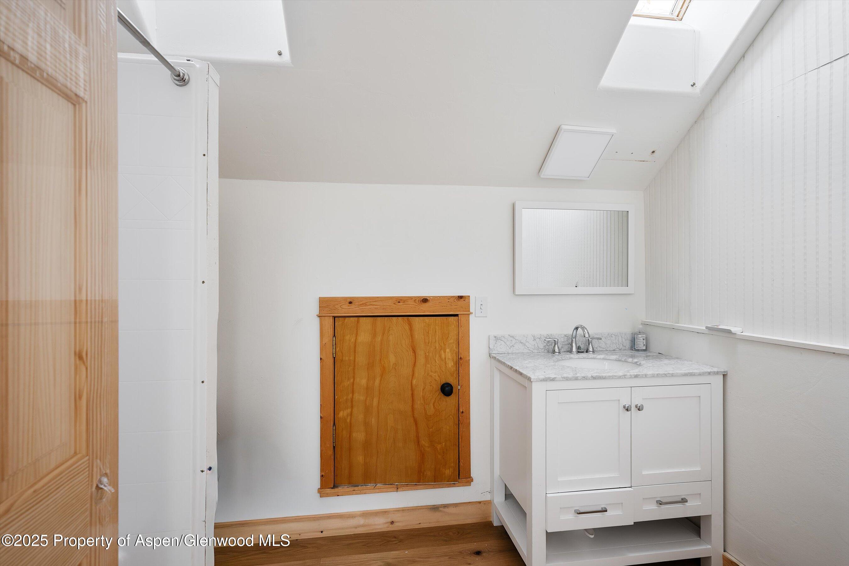 Snowmass, Colorado 81654, United States, 4 Bedrooms Bedrooms, ,4 BathroomsBathrooms,Residential,Active,226355