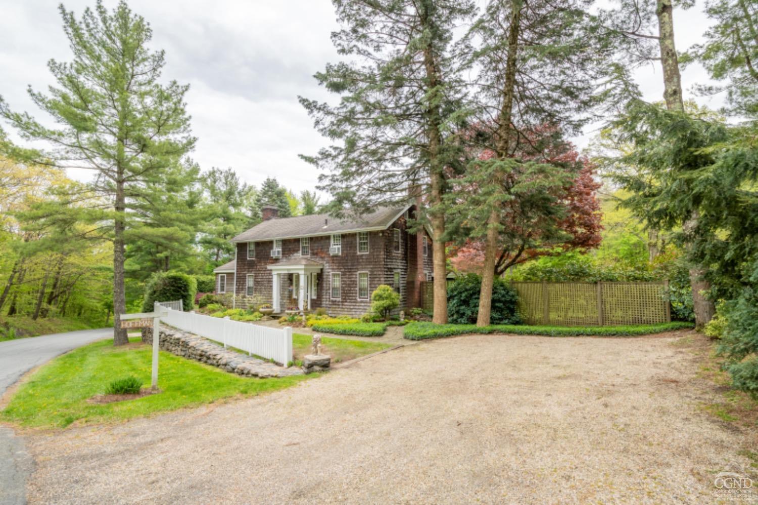 Property for Sale at 656 Breezy Hill Road, Hillsdale, New York - Bedrooms: 4 
Bathrooms: 4 
Rooms: 12  - $1,950,000