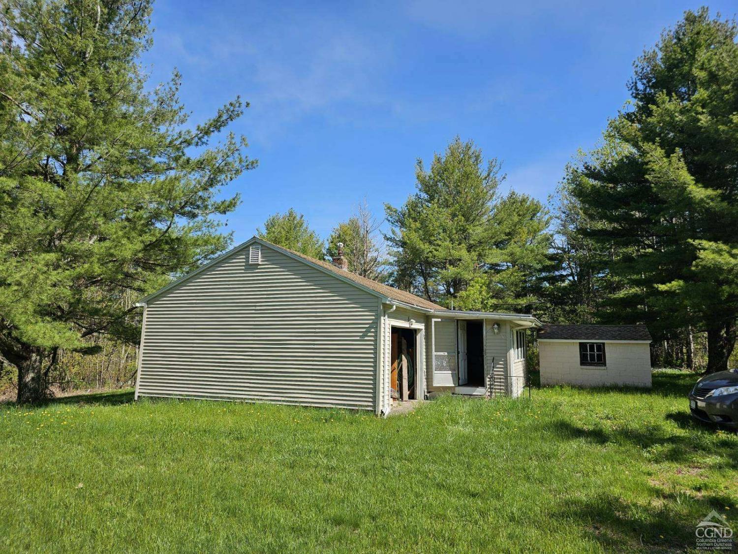 5 Wolf Road, Rensselaerville, New York image 1