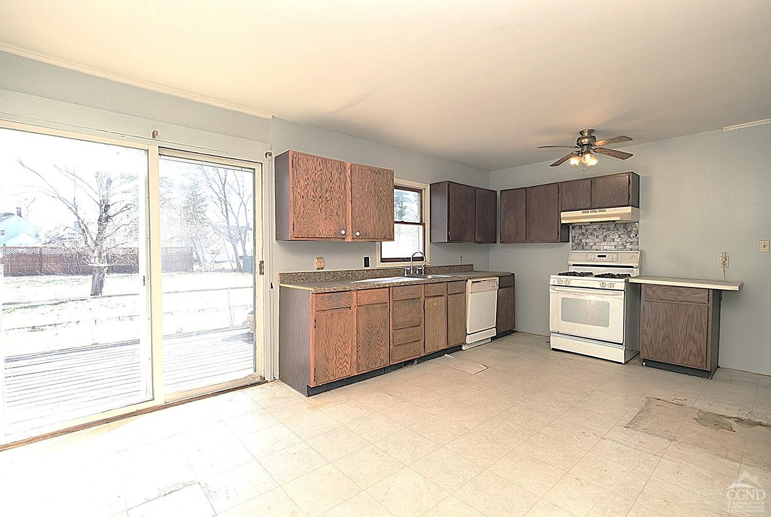 6 Carla Terrace, Pine Plains, New York image 12