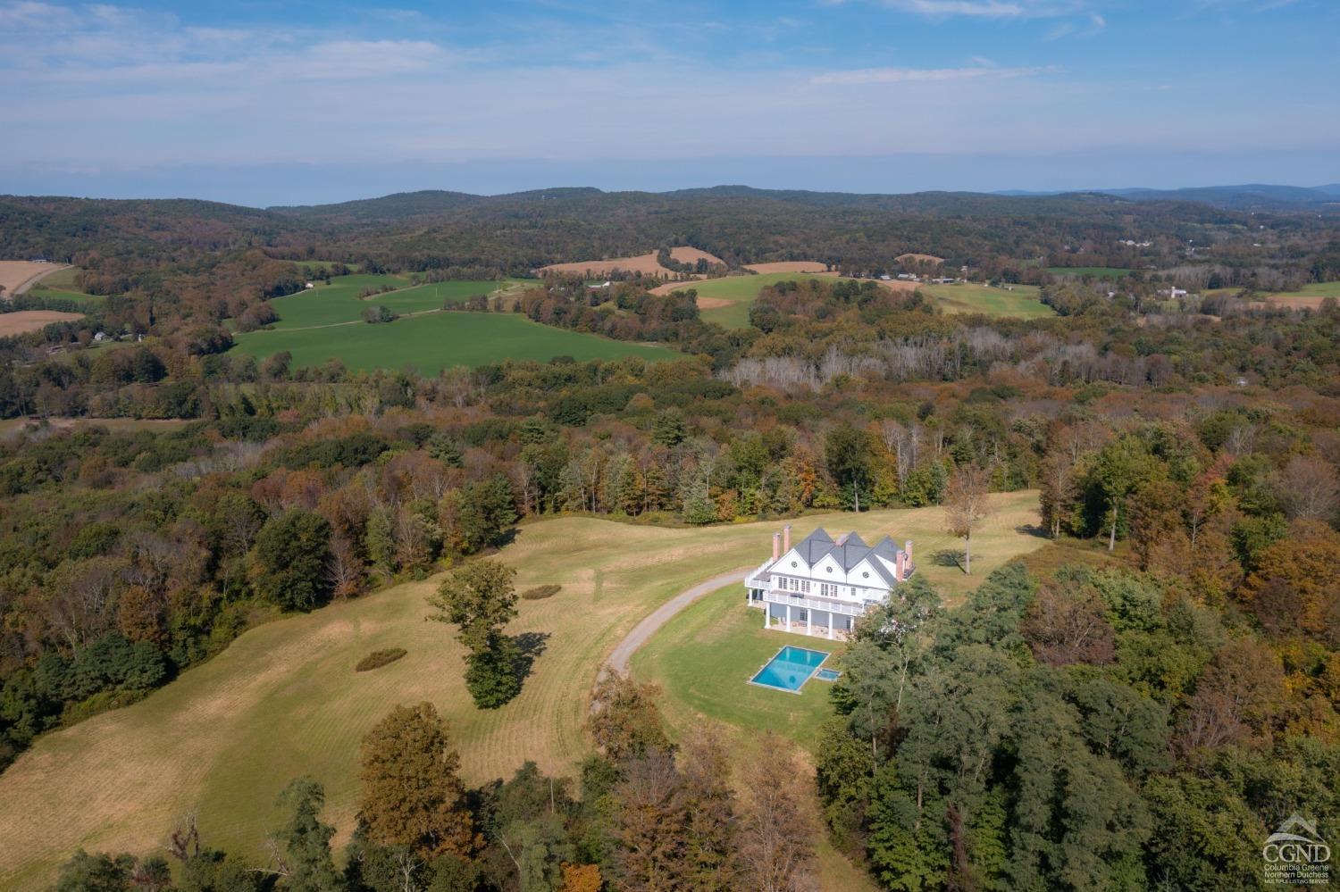 Property for Sale at 255 Mill Hill Road, Gallatin, New York - Bedrooms: 9 
Bathrooms: 10.5 
Rooms: 12  - $7,800,000