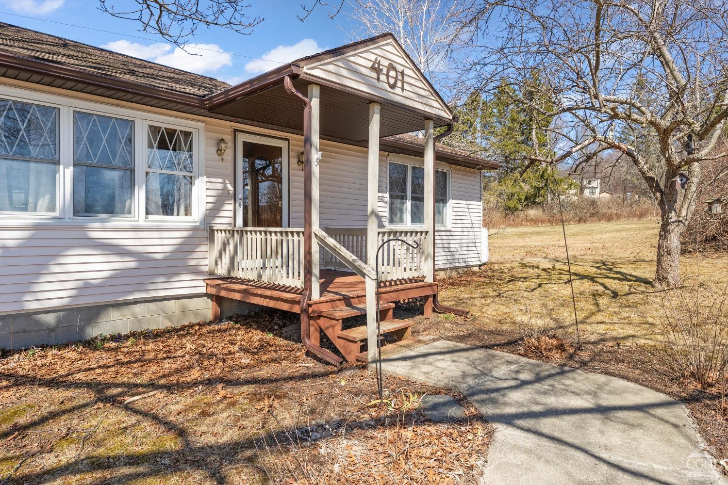 401 S Bushnell Road, Chatham, New York image 16