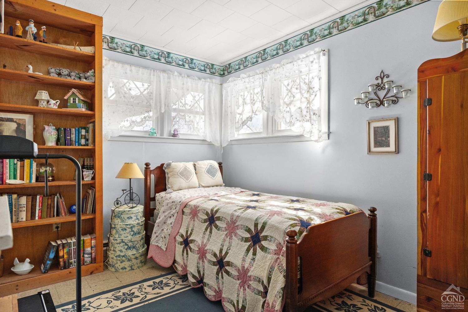 401 S Bushnell Road, Chatham, New York image 12