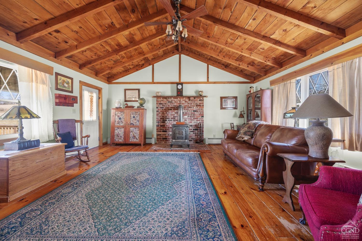 401 S Bushnell Road, Chatham, New York image 9