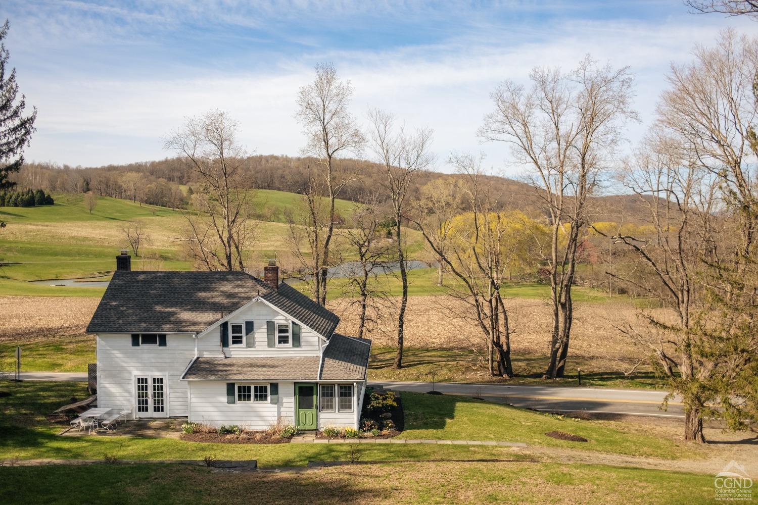 1220 Hunns Lake Rd, Pine Plains, Texas image 2