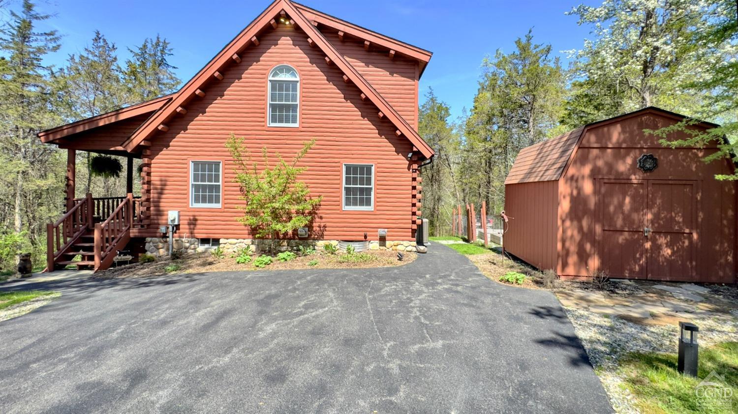 56 Blue And Purple Court, Athens, New York image 37