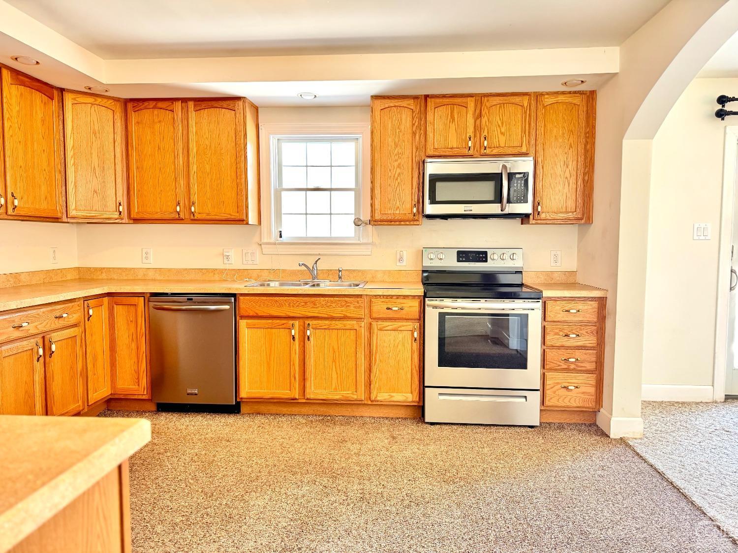 16 Murphy Drive, Athens, New York image 7