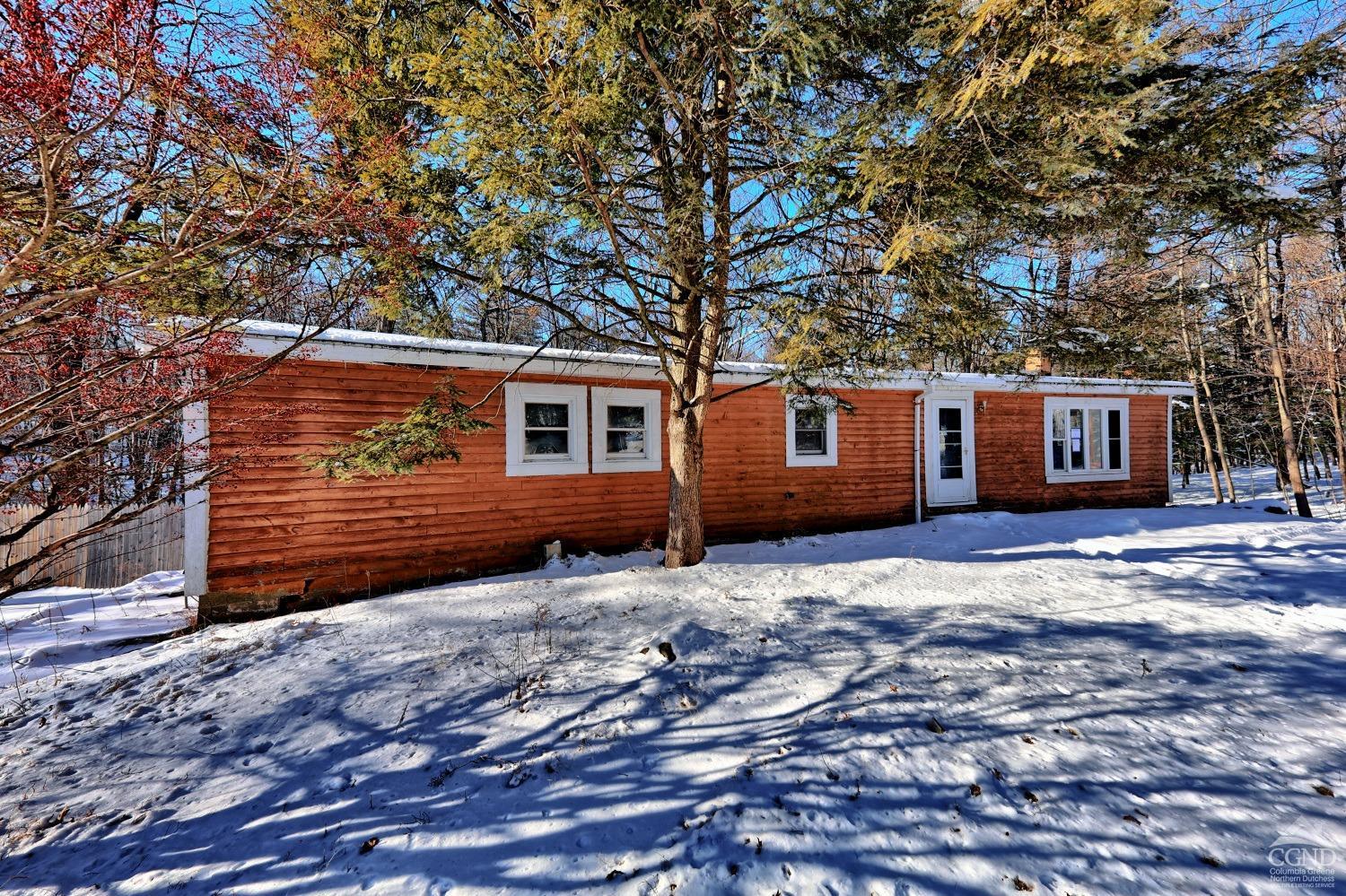 221 S Jarvis Road, Coeymans, New York image 1