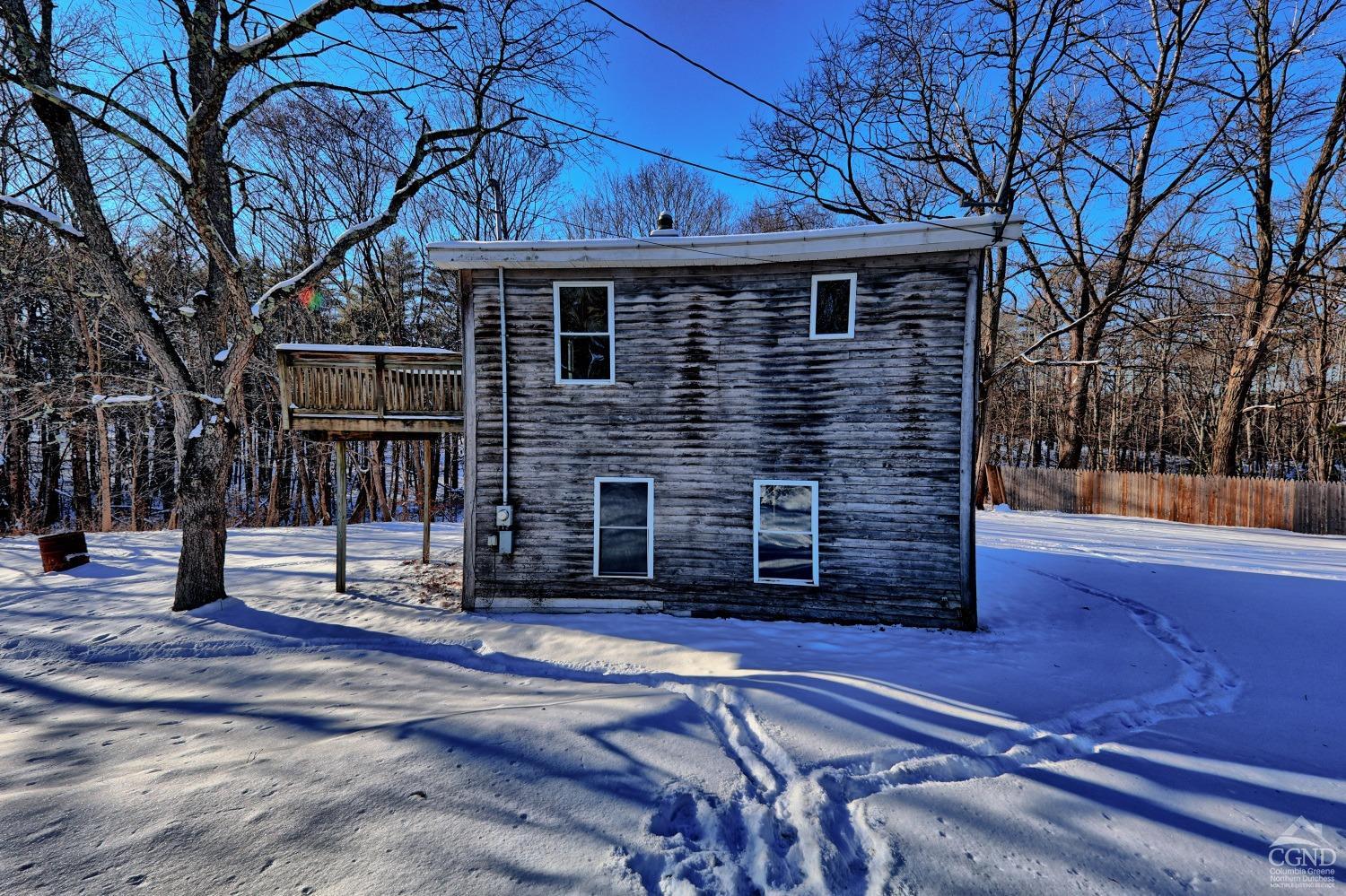 221 S Jarvis Road, Coeymans, New York image 4