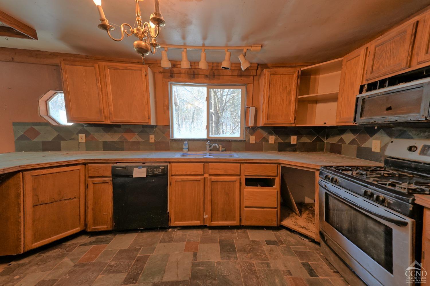 221 S Jarvis Road, Coeymans, New York image 16