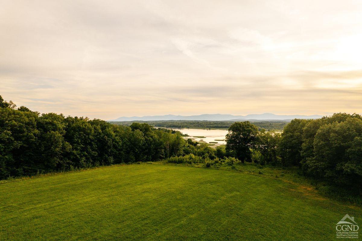6881 Rod And Gun Road, Hudson, New York image 4