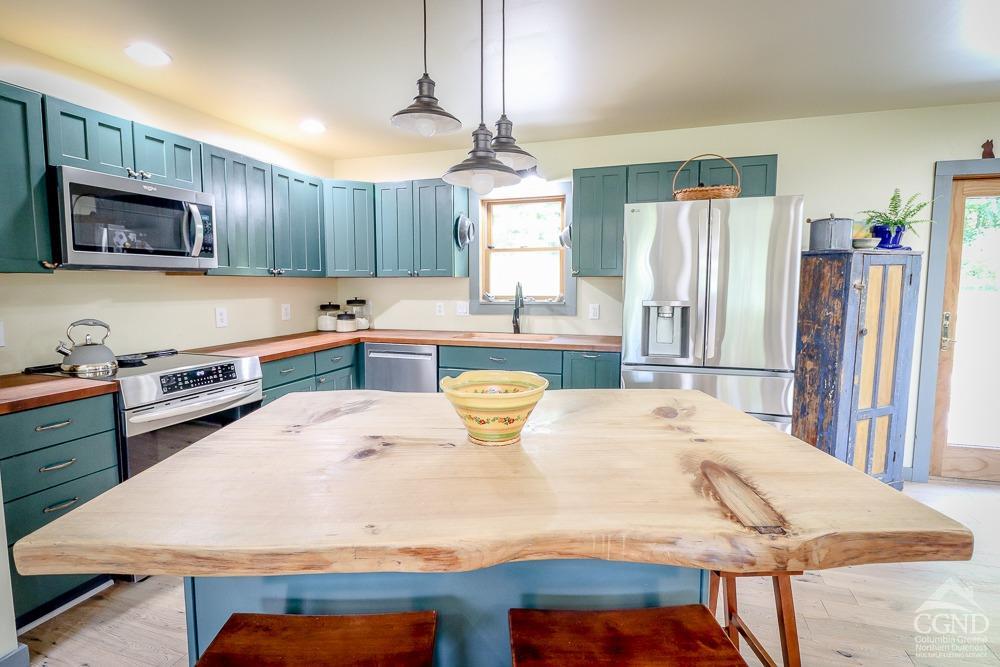 44 S Spring Hill Lane, Ghent, Texas image 7