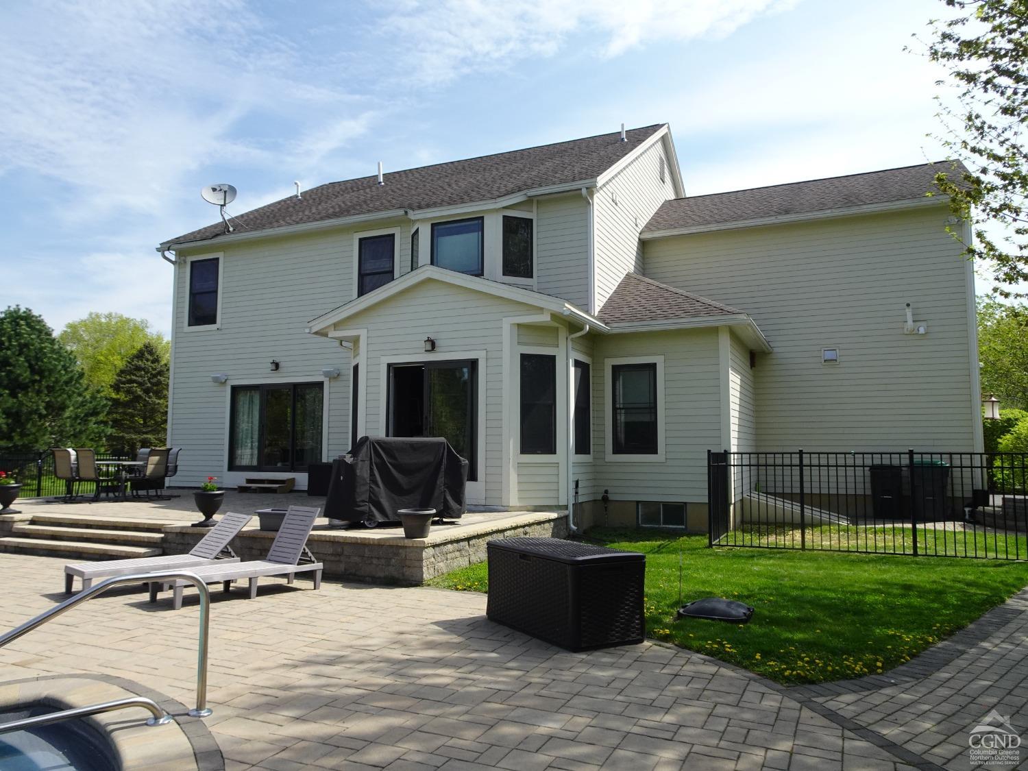 6 Presidential Drive Dr, Kinderhook, New York image 4