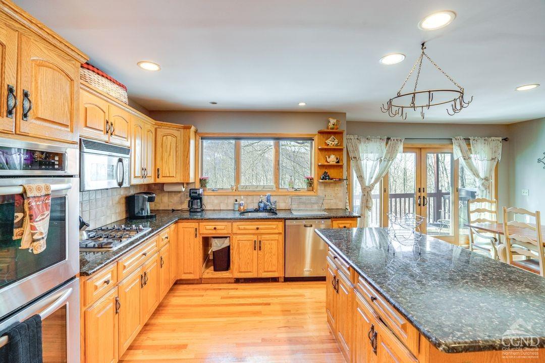 220 Botti Drive, Hunter, New York image 9