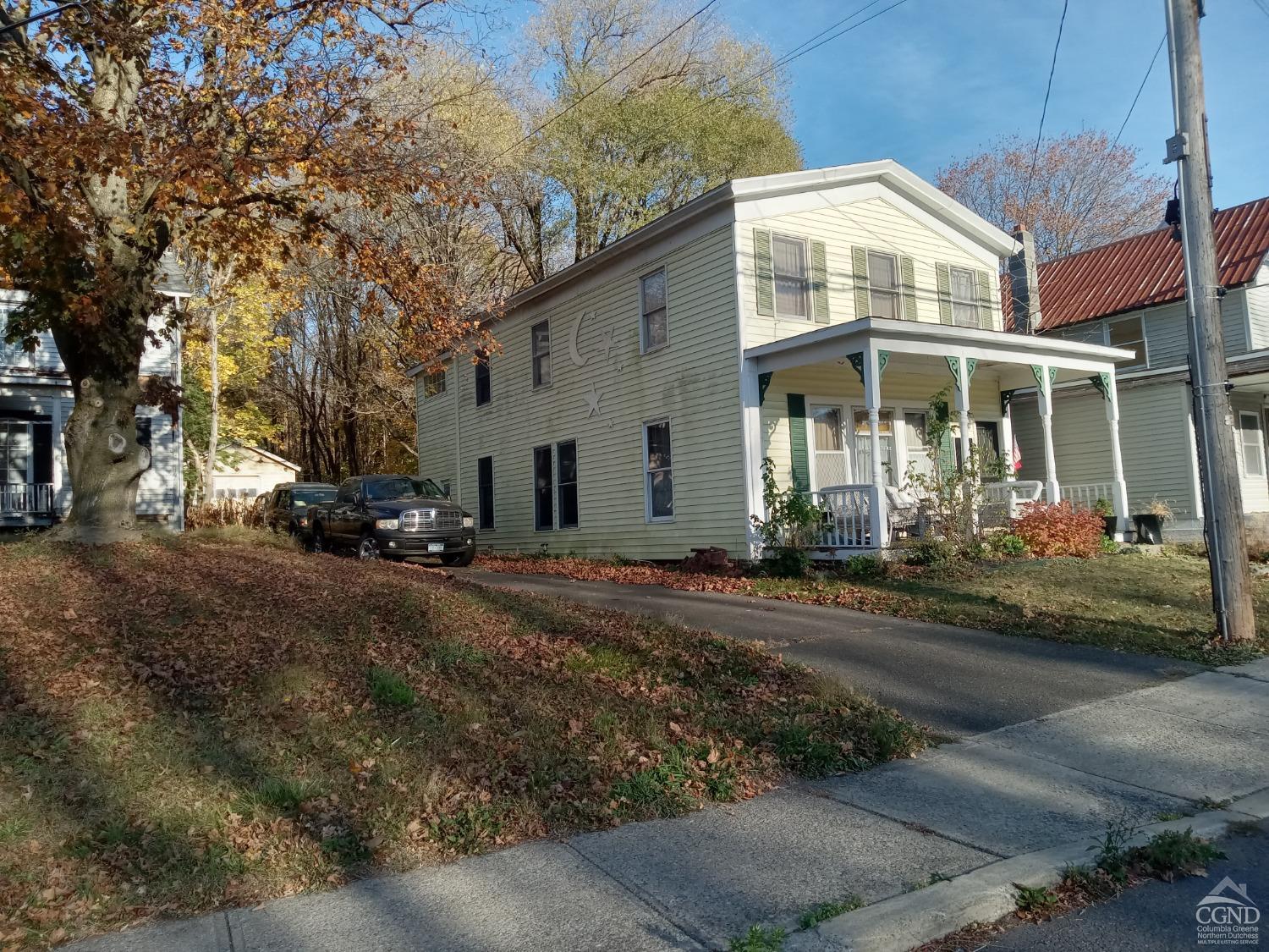 Property for Sale at 564 Main Street St, Cairo, New York - Bedrooms: 3 
Bathrooms: 2 
Rooms: 10  - $249,900