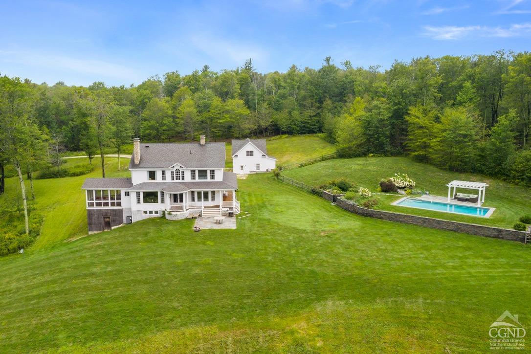 Property for Sale at 470 Harrington Drive, Austerlitz, New York - Bedrooms: 4 
Bathrooms: 4.5 
Rooms: 12  - $3,250,000