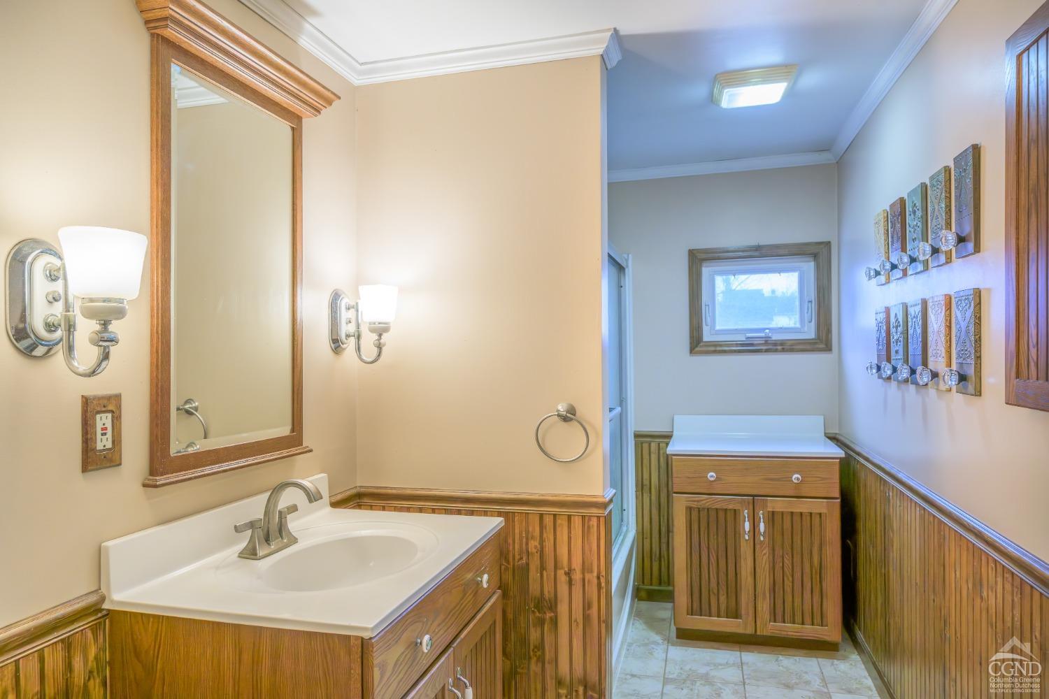 2 W Marie Street, Hudson, New York image 3