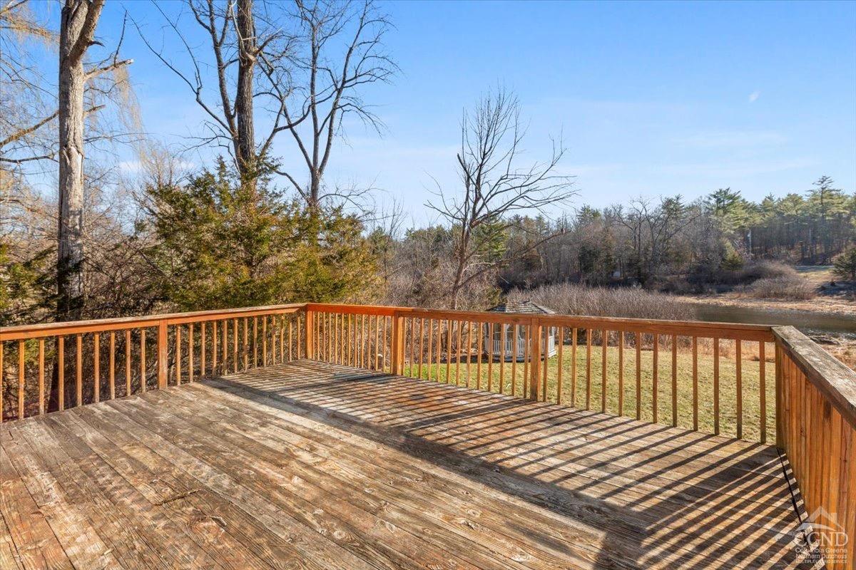 30 S Lake Side Drive, Catskill, New York image 23