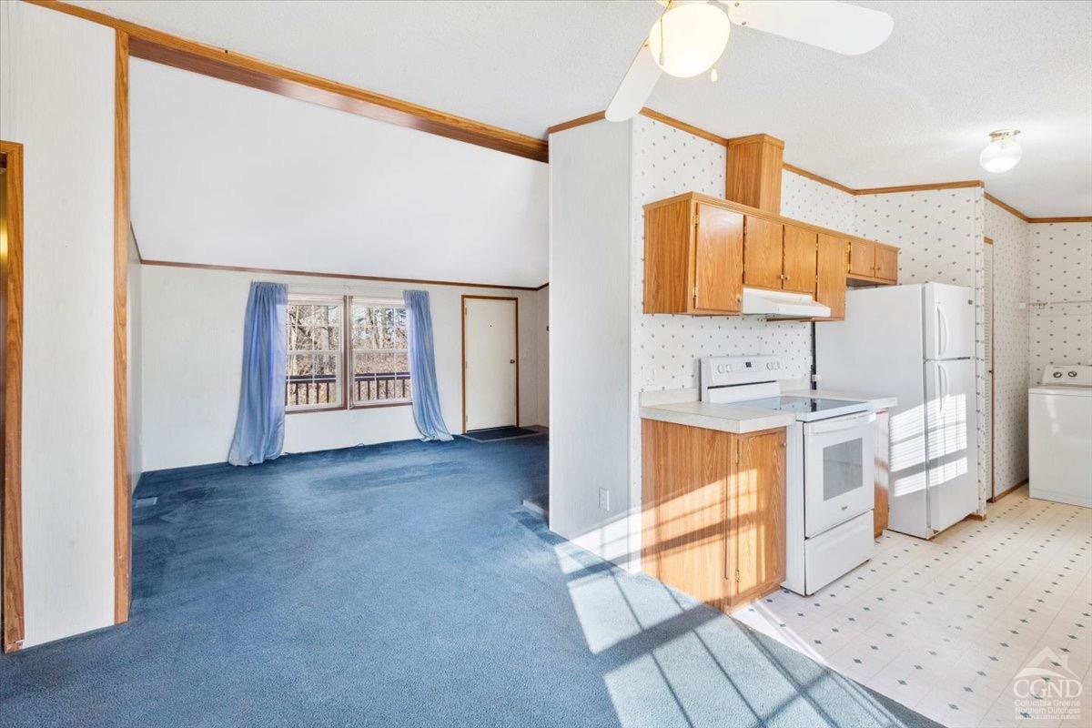 30 S Lake Side Drive, Catskill, New York image 9