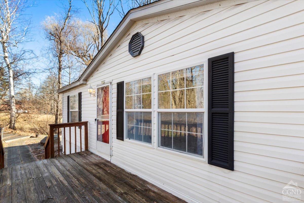 30 S Lake Side Drive, Catskill, New York image 4