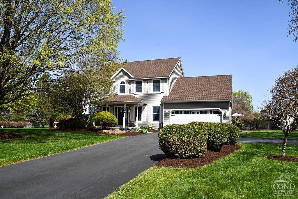 57 Blossoom Lane, Valatie, New York - 4 Bedrooms  
3 Bathrooms  
9 Rooms - 