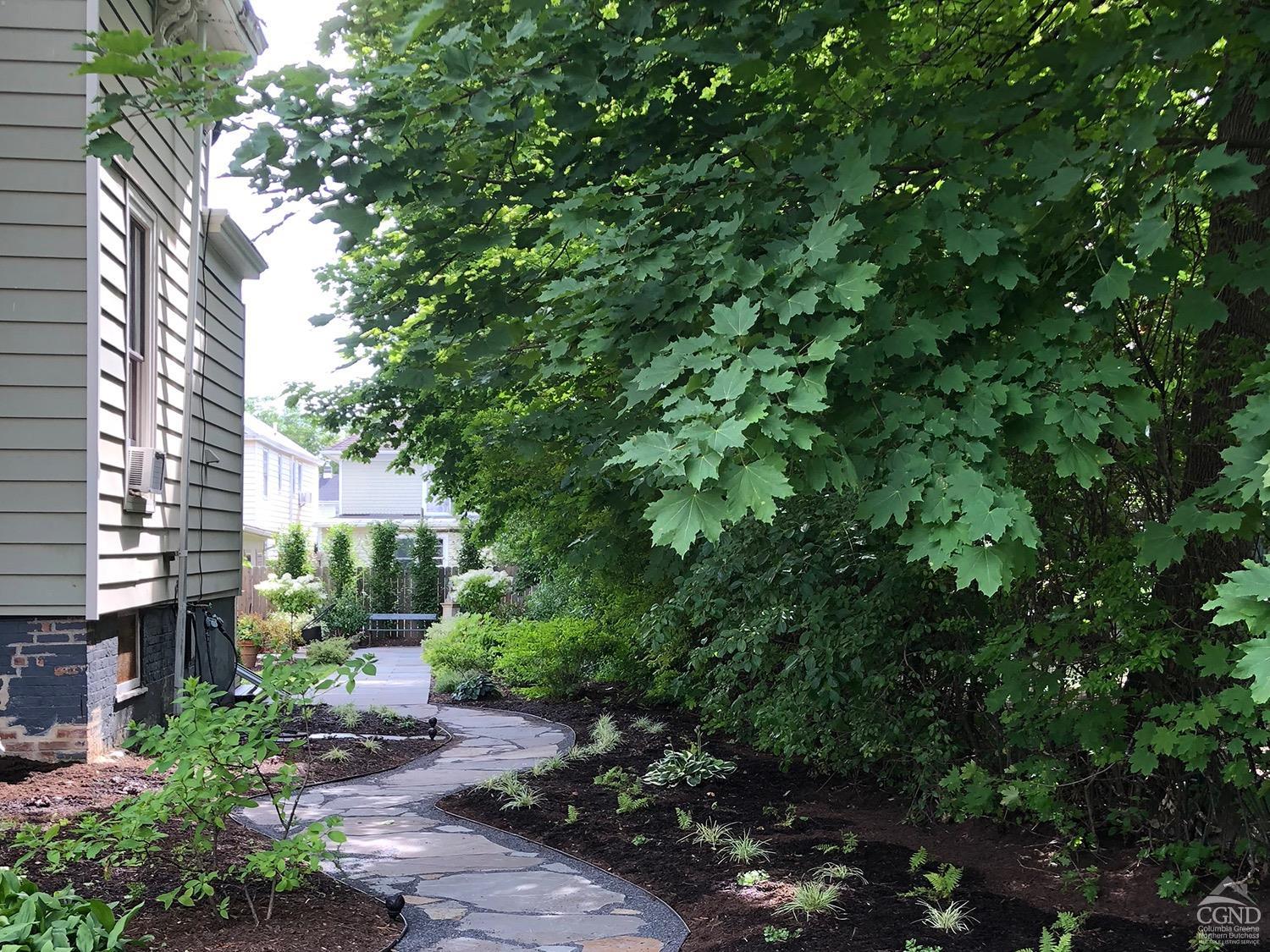 517 519 Washington Street, Hudson, New York image 24
