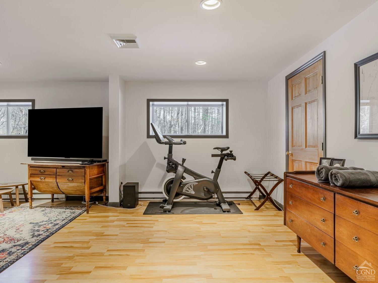 357 W Maple Grove Road St, Catskill, New York image 37