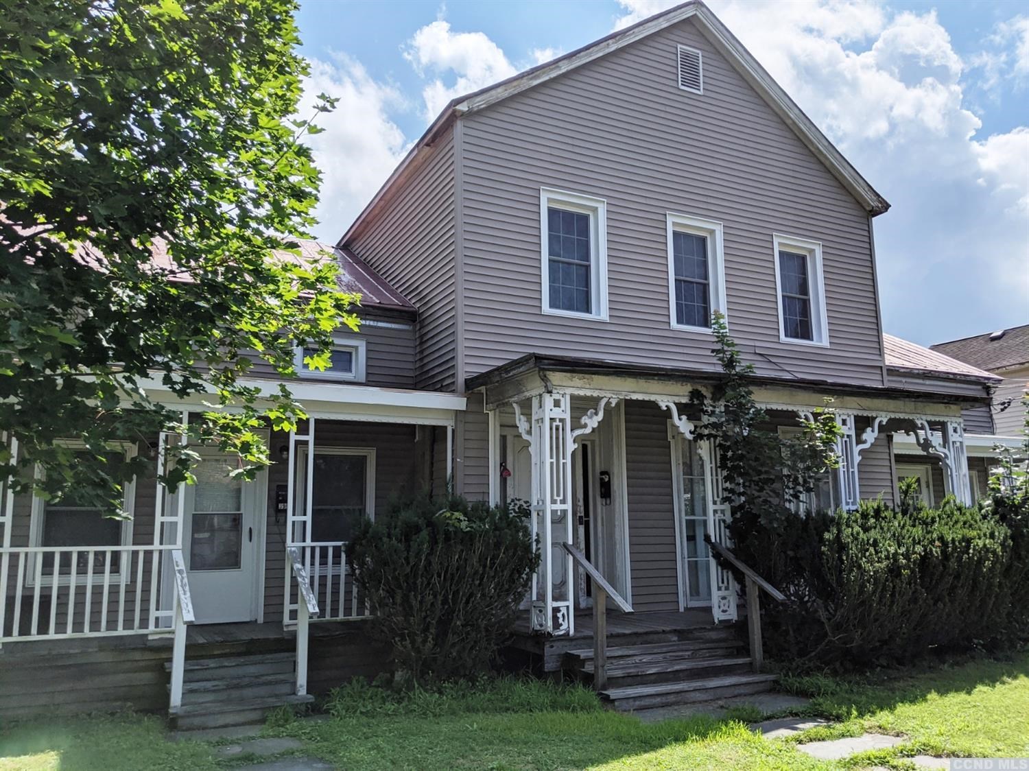 Rental Property at 39 Lafayette Avenue, Coxsackie, New York - Bathrooms: 1 
Rooms: 4  - $850 MO.