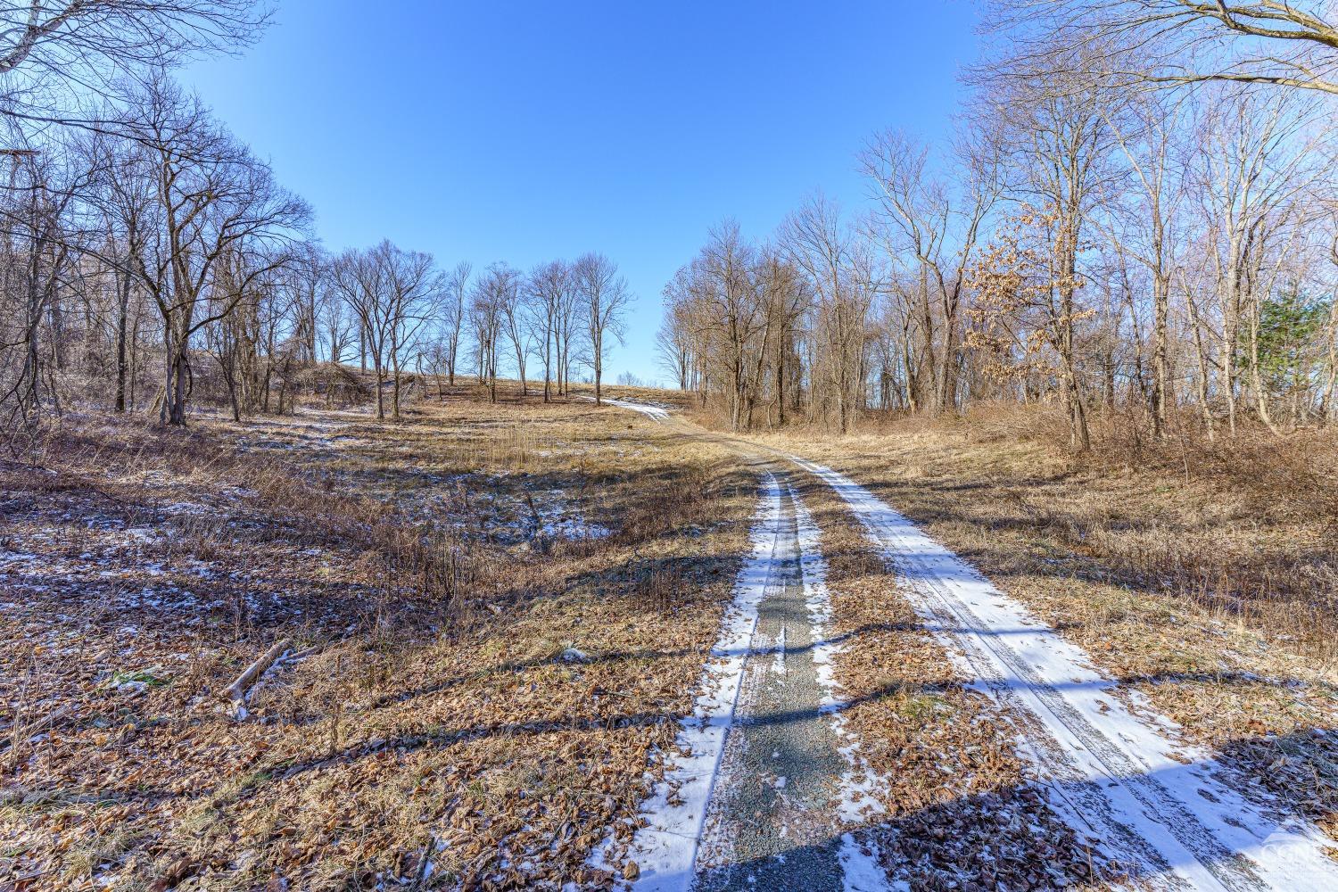 64 Crestview Drive Dr, Chatham, New York image 9