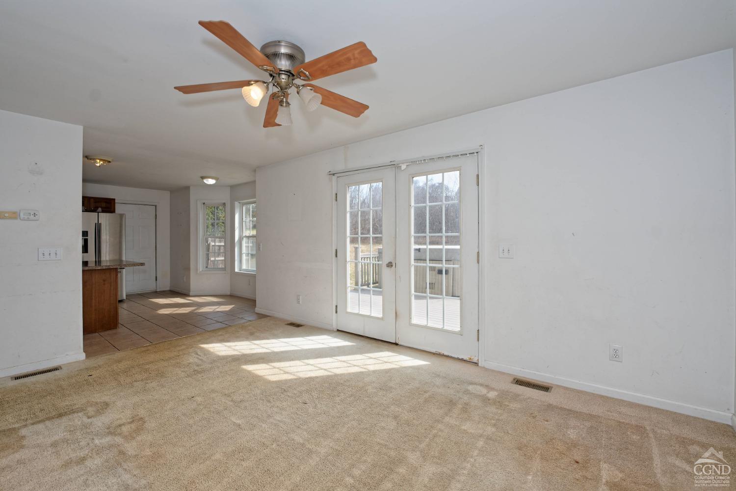 24 Laura Lane Ln, Ravena, New York image 18