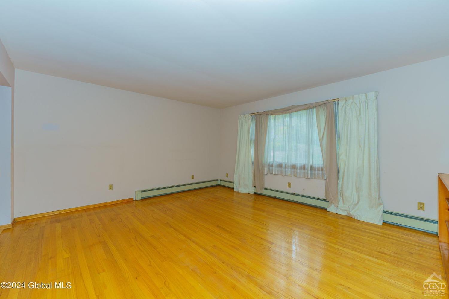 67 Oak Leaf Drive, Stuyvesant, New York image 8