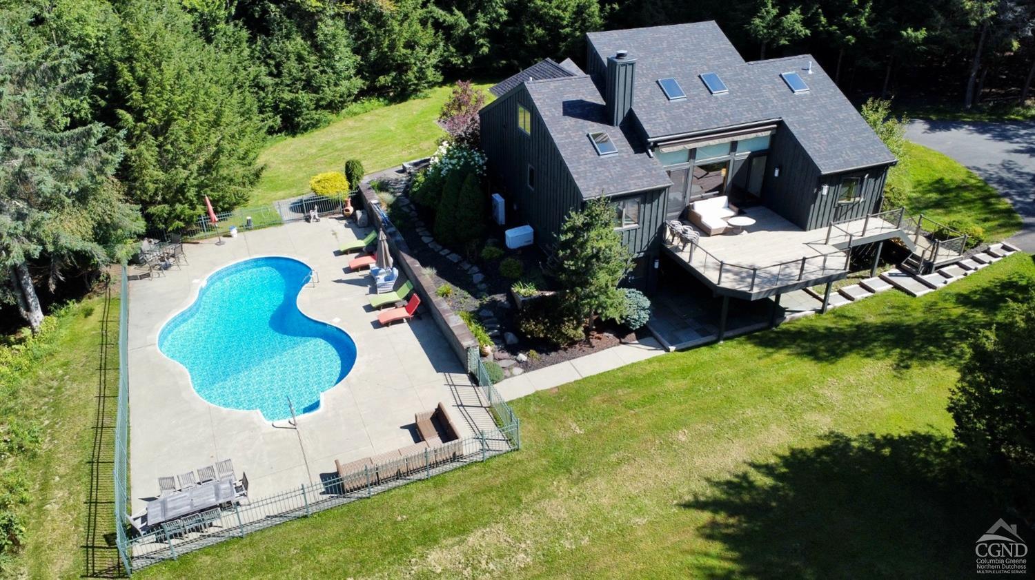 Property for Sale at 462 Cardinal Dr, Windham, New York - Bedrooms: 5 
Bathrooms: 3 
Rooms: 8  - $1,600,000