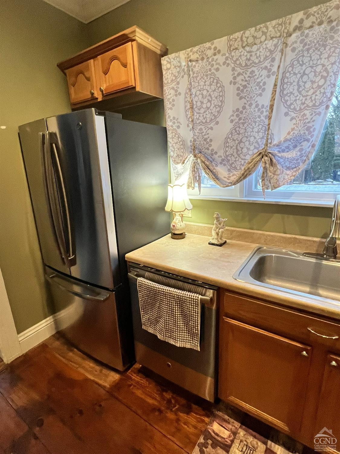 15 North Warren St, Athens, New York image 14