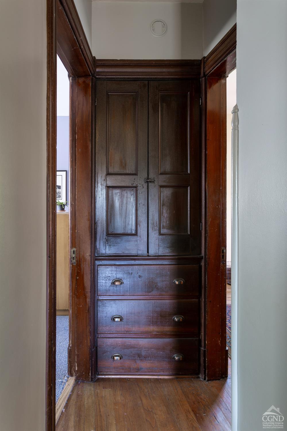 44 Worth Avenue, Hudson, New York image 26