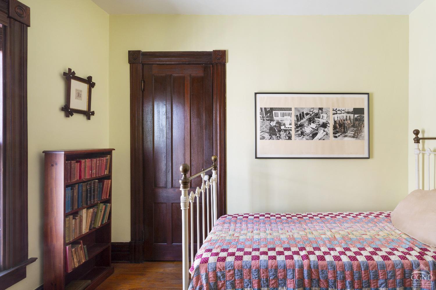 44 Worth Avenue, Hudson, New York image 24