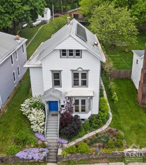 44 Worth Avenue, Hudson, New York image 3