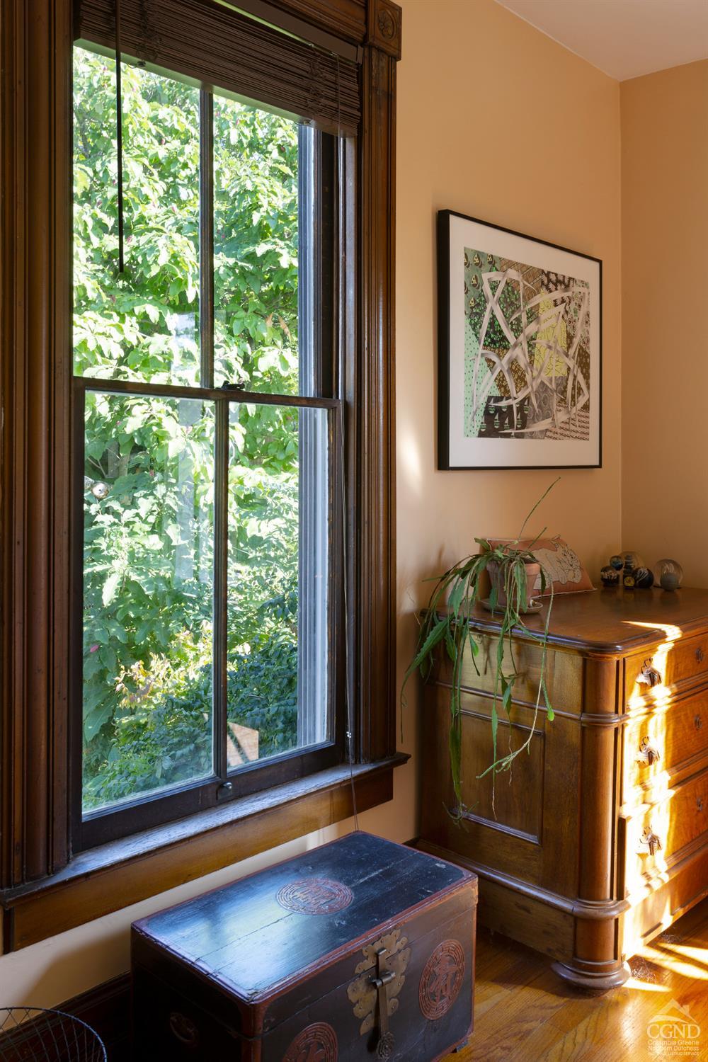 44 Worth Avenue, Hudson, New York image 27