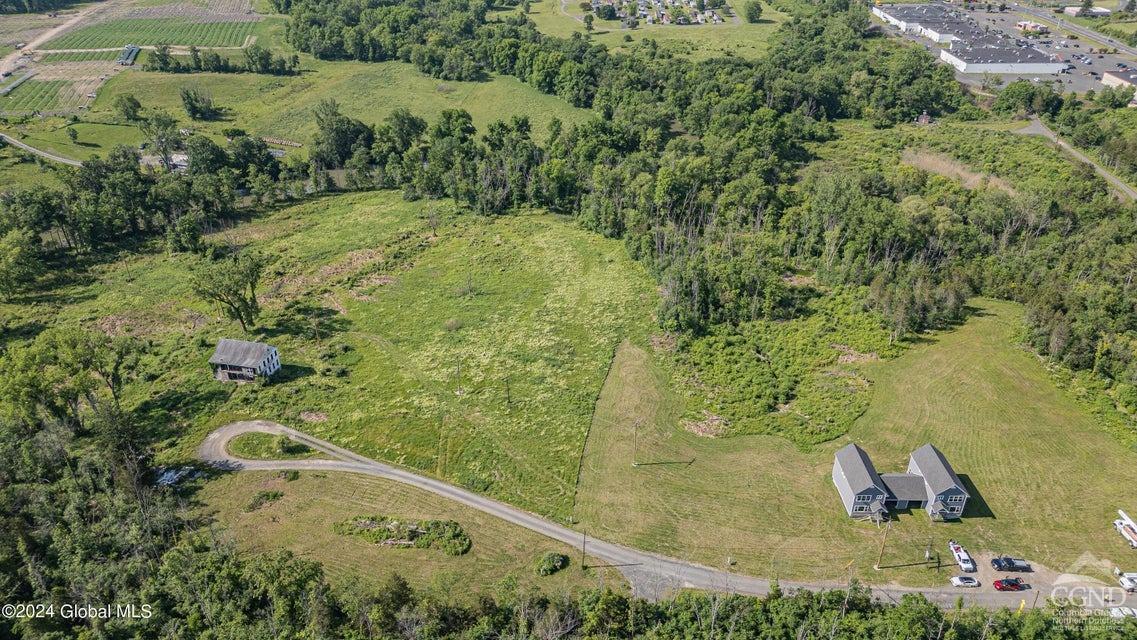 27 29 Pulcher Ave, Greenport, New York image 48