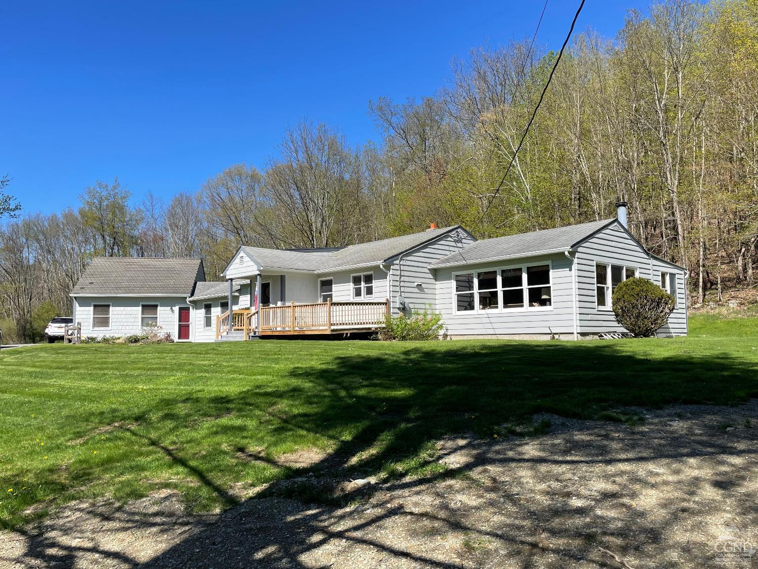 738 County Route 5, Canaan, New York - 4 Bedrooms  
3 Bathrooms  
7 Rooms - 