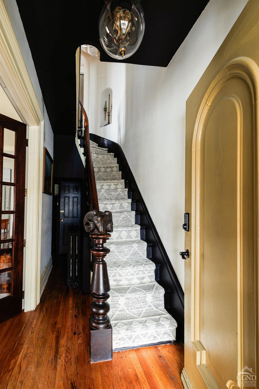 605 State Street, Hudson, New York image 27