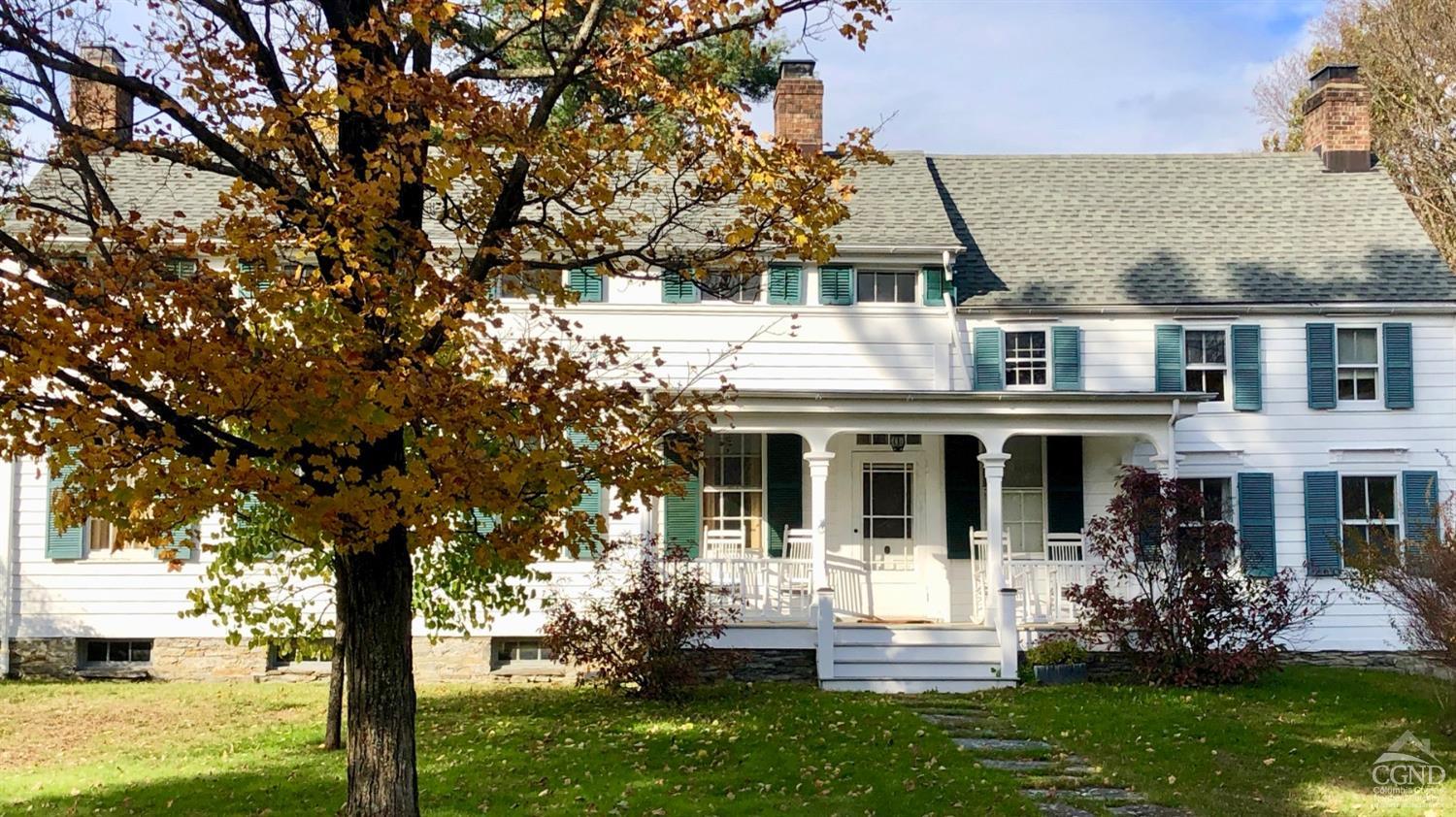 5 Fulton Homestead Rd, Milan, New York - 5 Bedrooms  
3 Bathrooms  
10 Rooms - 