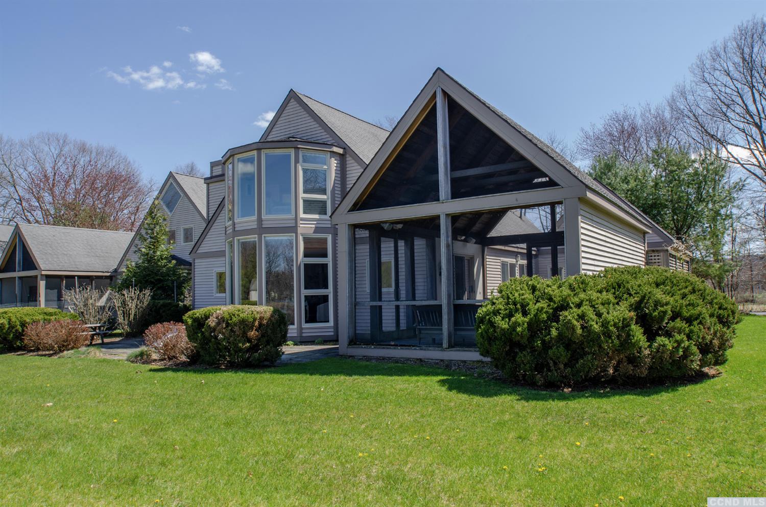 Rental Property at 332 Arcadia Dr, Ancram, New York - Bedrooms: 4 
Bathrooms: 4 
Rooms: 13  - $6,000 MO.