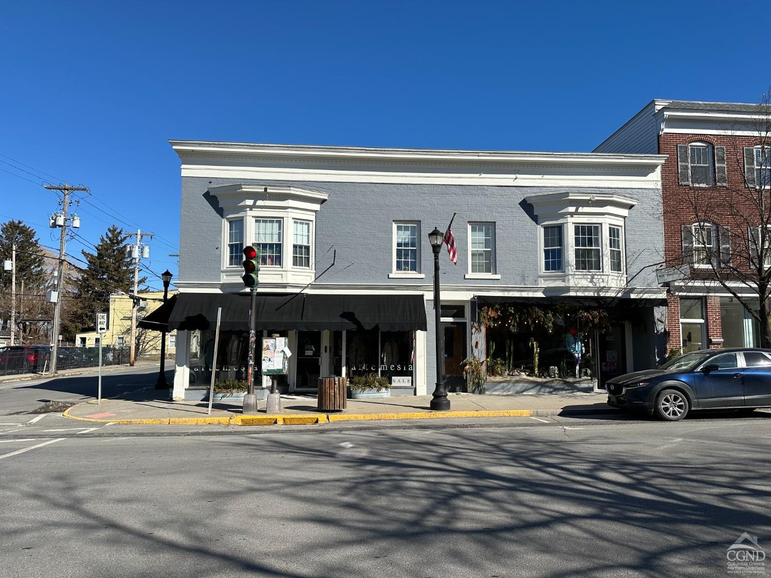Rental Property at 504 Warren Street Road, Hudson, New York - Bedrooms: 1 
Bathrooms: 1 
Rooms: 4  - $2,150 MO.