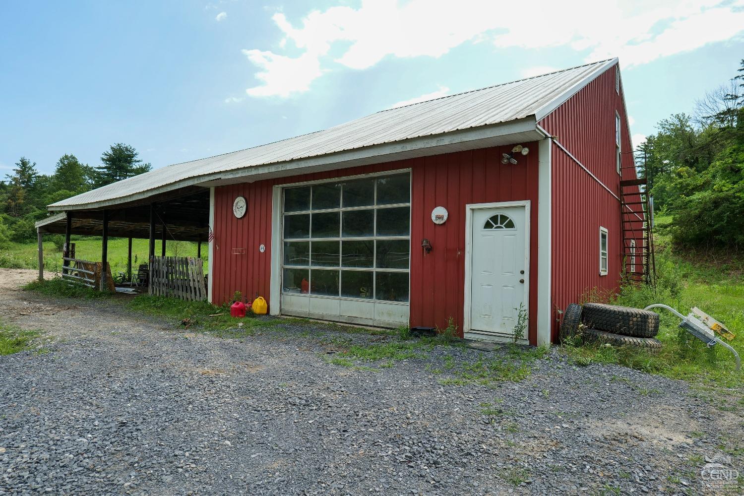 102 Kruger Road, Selkirk, New York image 32