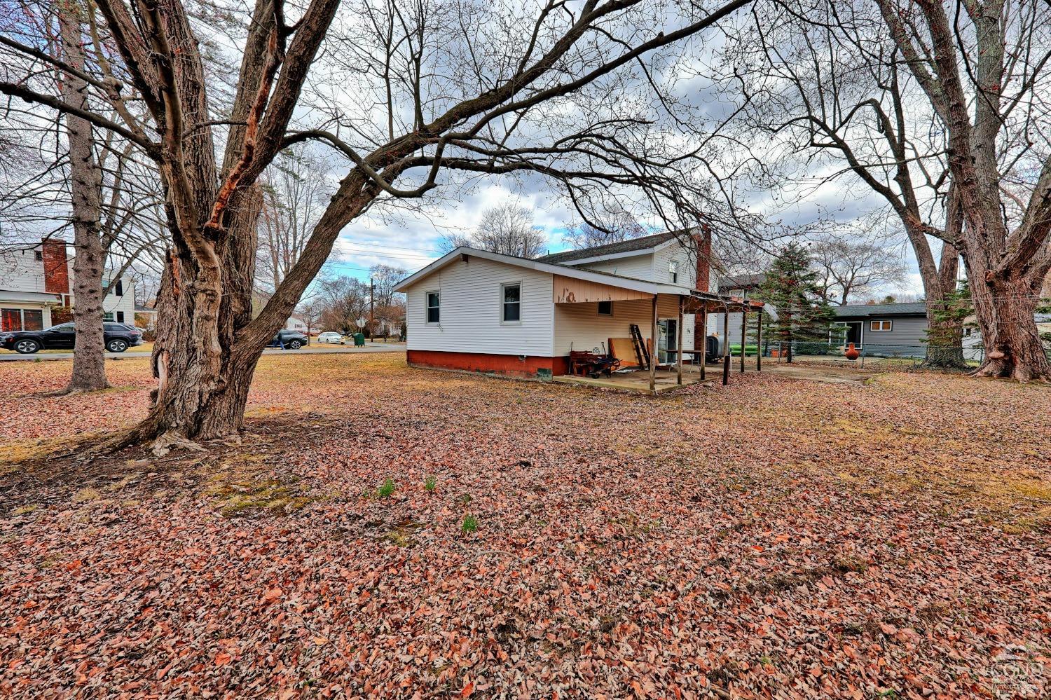 17 Bogardus Ave Ave, Catskill, New York image 9